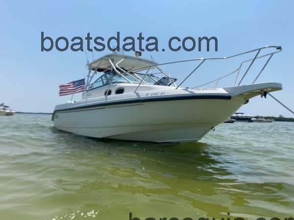 Boston Whaler Conquest avaliação e ficha técnica