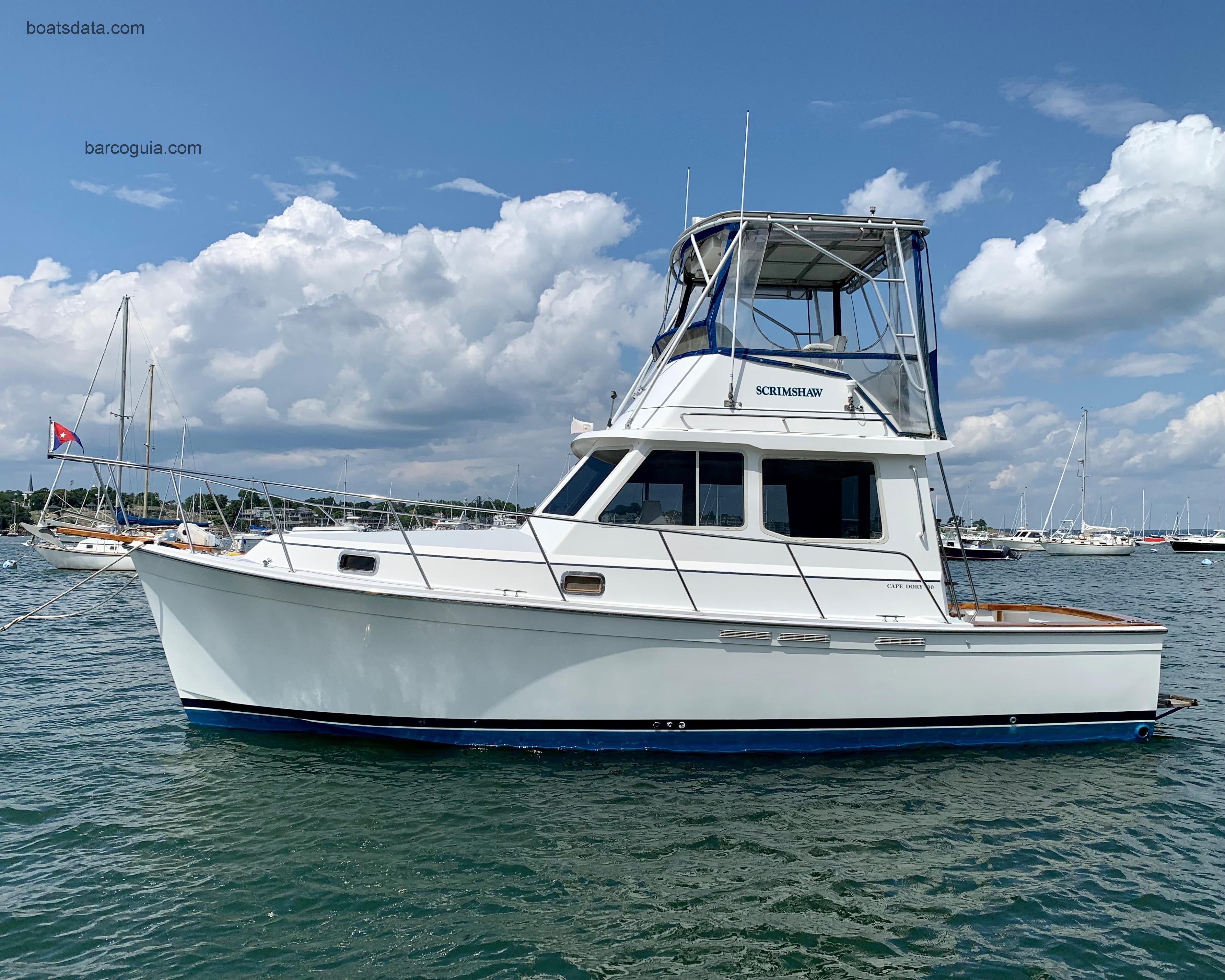 Cape Dory 30 Flybridge ficha tecnica