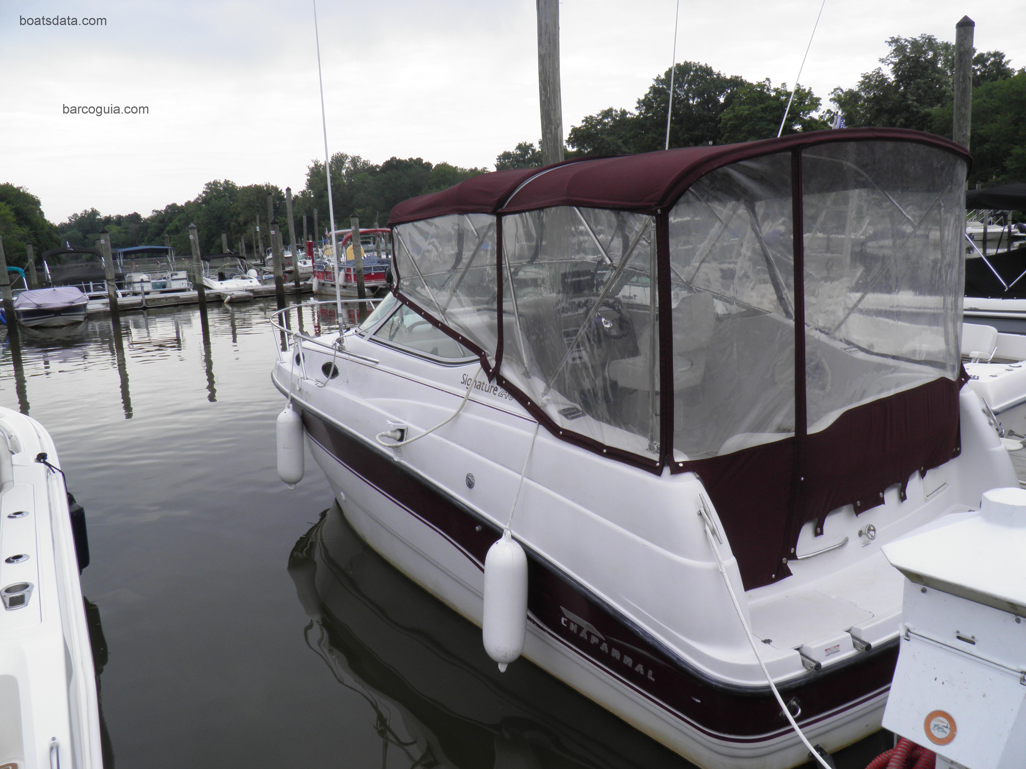 Chaparral 240 Signature ficha tecnica