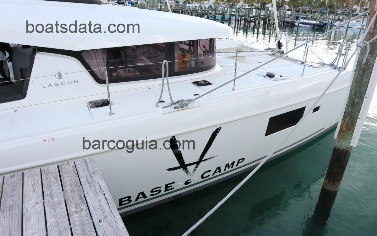 Lagoon 42 avaliação e ficha técnica