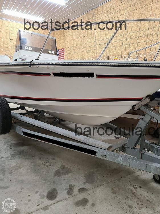 Robalo 1820 avaliação e ficha técnica