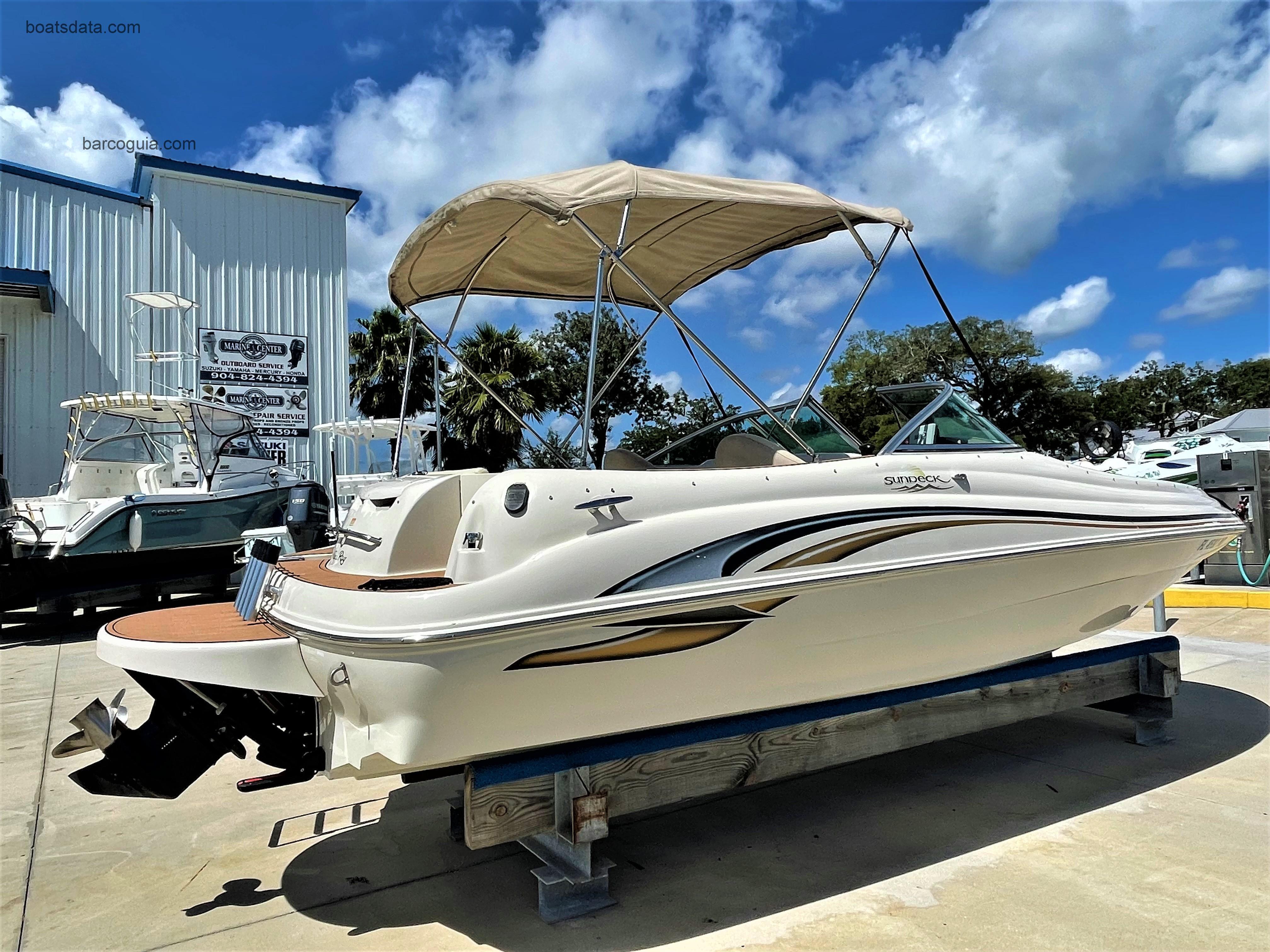 Sea Ray 210 Sundeck avaliação e ficha técnica